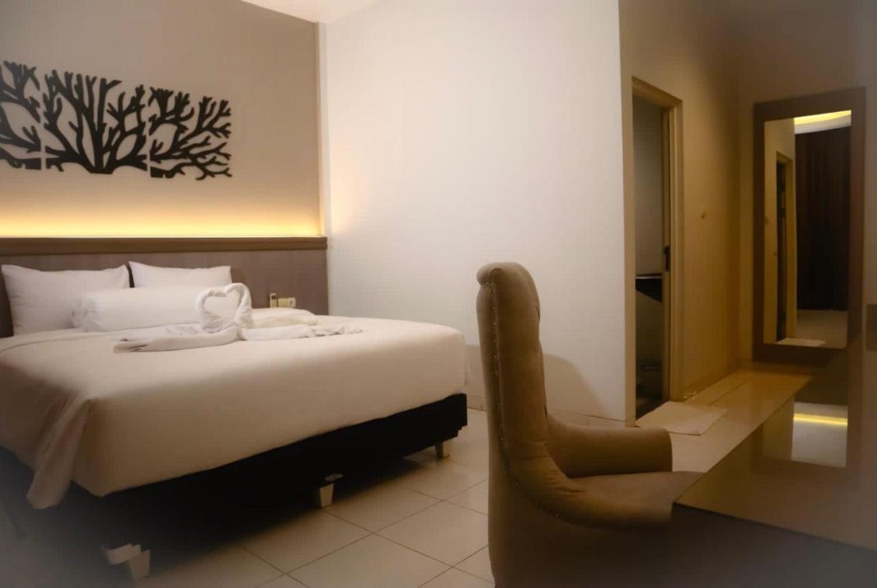 Front One Resort Indraloka Temanggung Kültér fotó