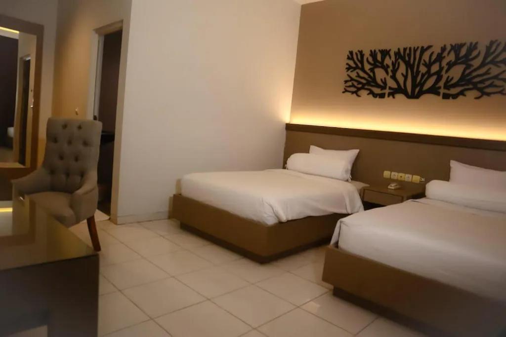Front One Resort Indraloka Temanggung Kültér fotó